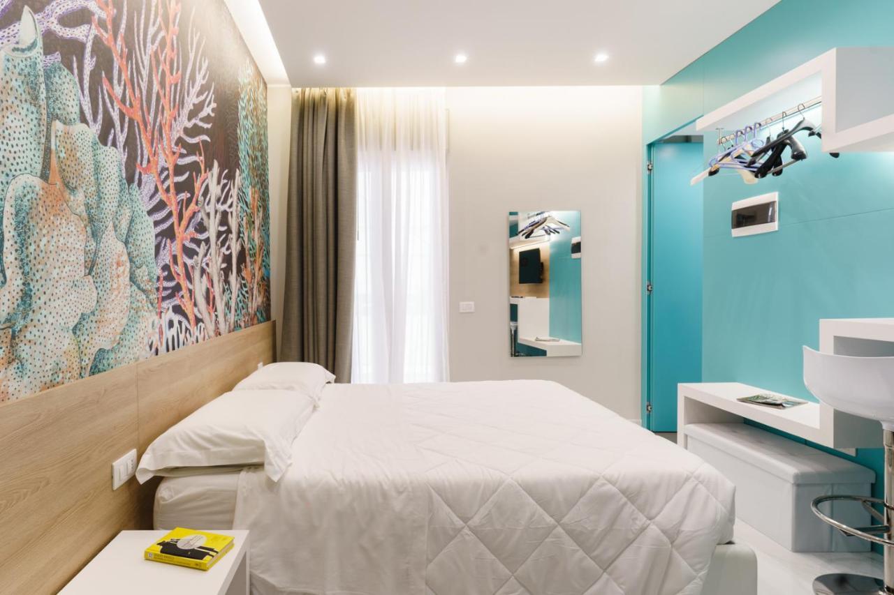 Abissi Room One Step From The Sea Trani Buitenkant foto